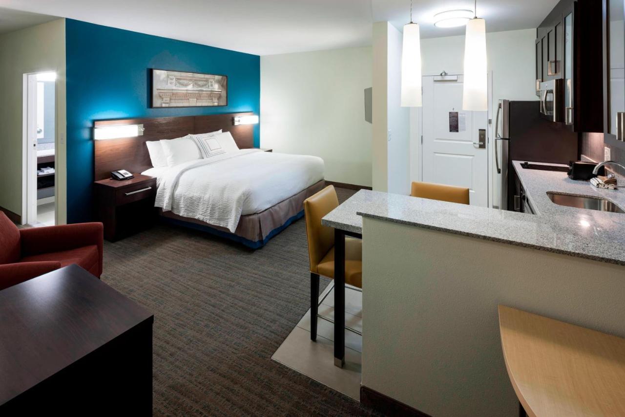 Residence Inn By Marriott Richmond Downtown Exterior foto