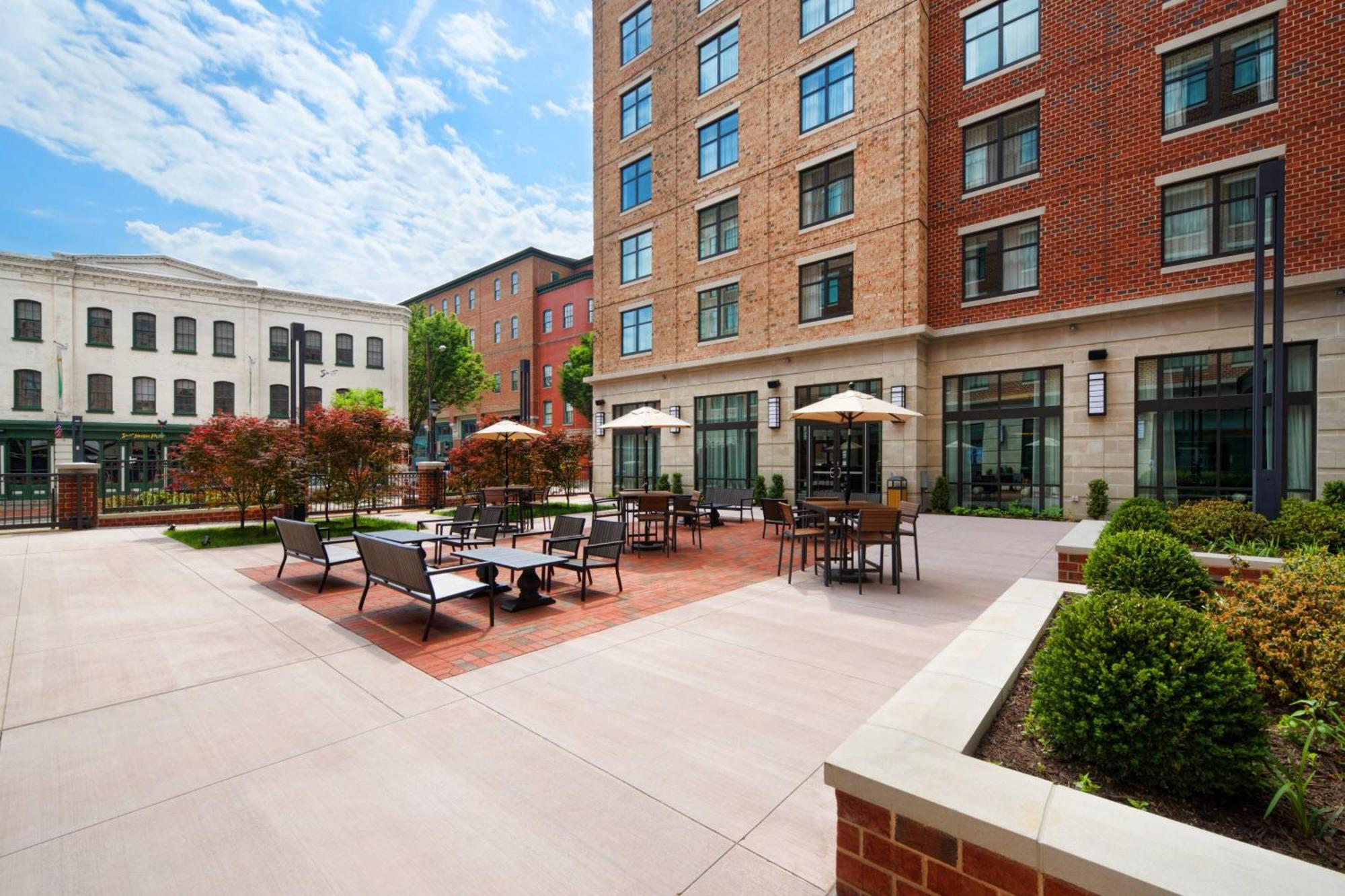 Residence Inn By Marriott Richmond Downtown Exterior foto